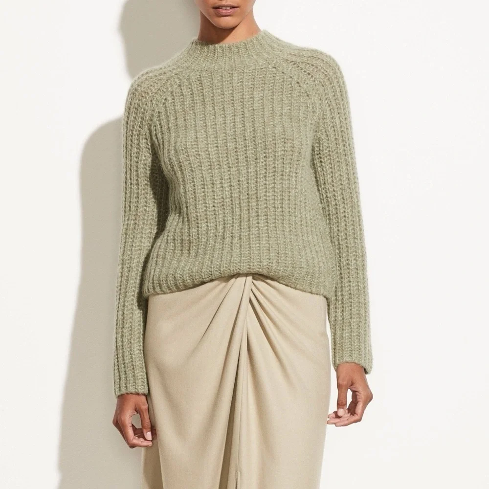 Vince - Marled Raglan Pullover in Jadeite Mohair Alpaca Blend Sweater Knit L